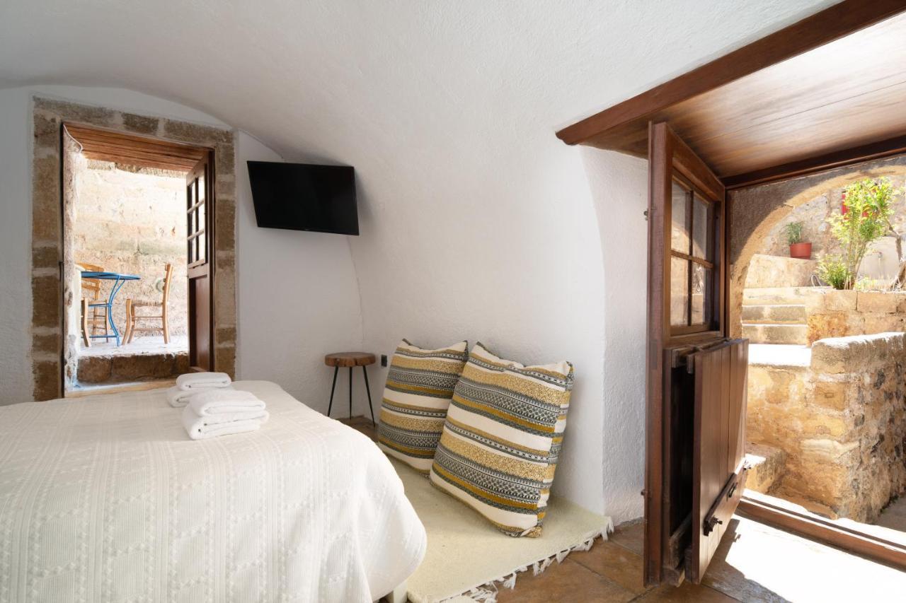 Menexes Suites Monemvasía Dış mekan fotoğraf